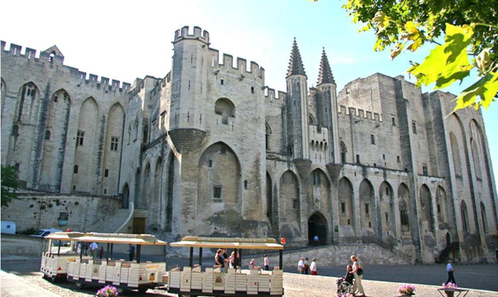 The Originals City, Hotel Du Parc, Avignon Est Entraigues-sur-la-Sorgue Exterior photo